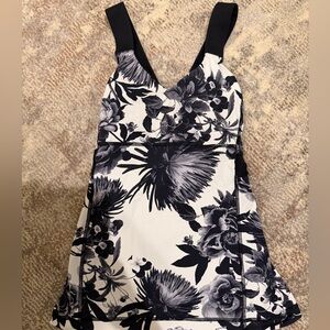 Lululemon Athletica Monochrome Floral Bra Top